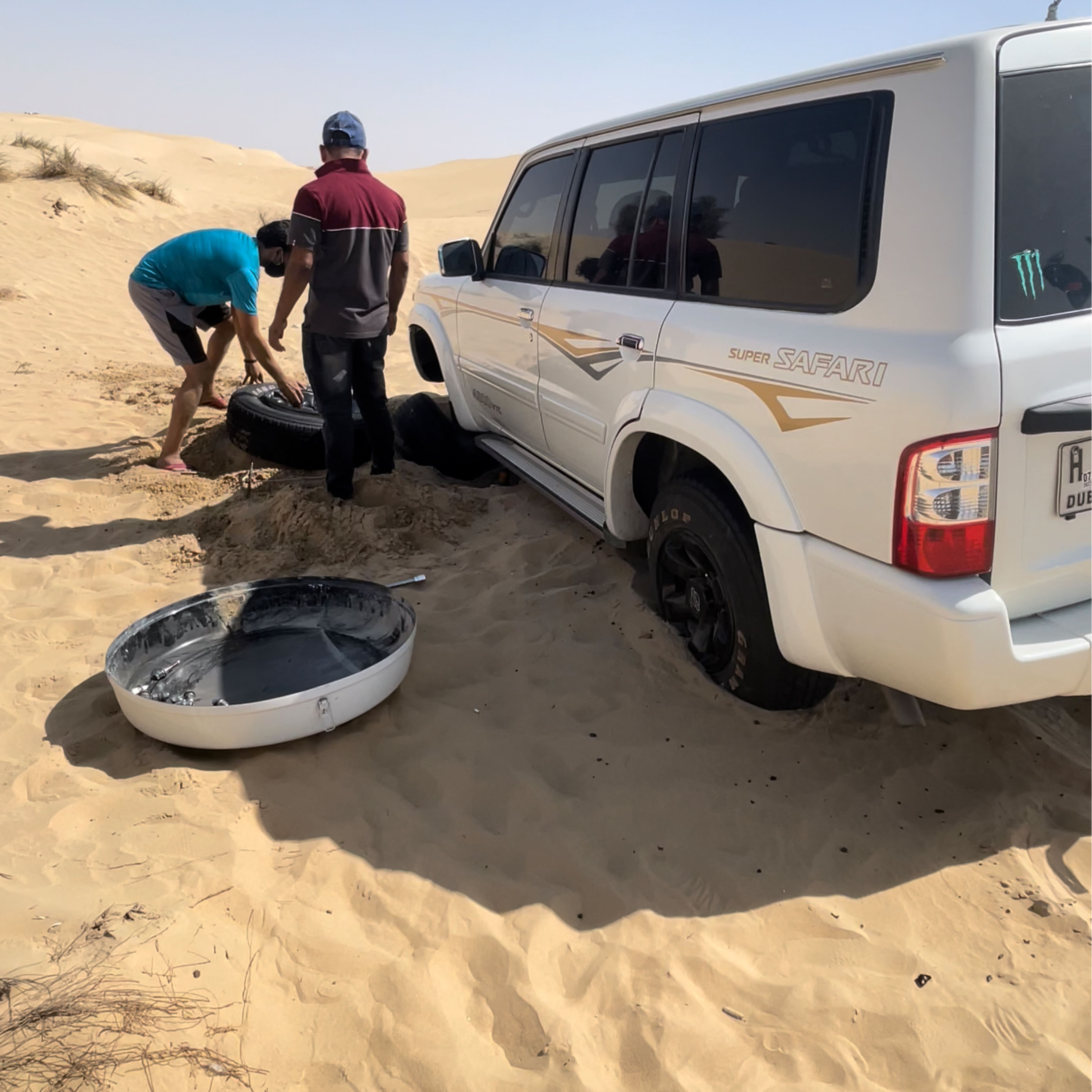 Emergency Sand and Desert Pullout Service in Dubai